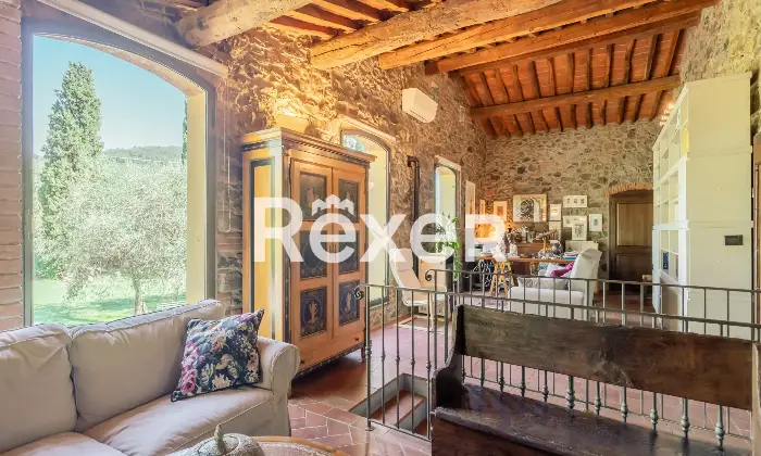 Rexer-Pistoia-Villa-esclusiva-con-giardino-e-vista-panoramica-Altro