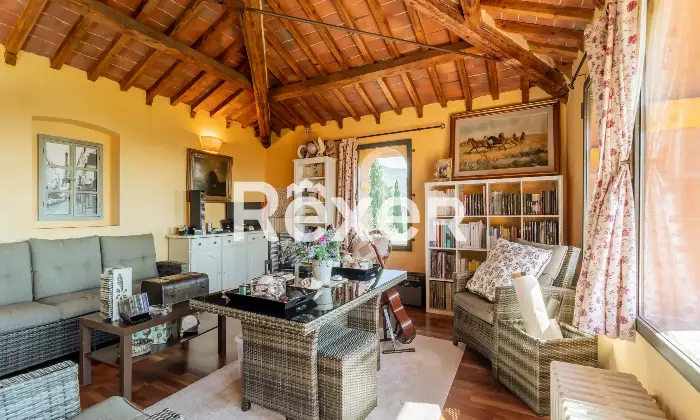 Rexer-Pistoia-Villa-esclusiva-con-giardino-e-vista-panoramica-Altro