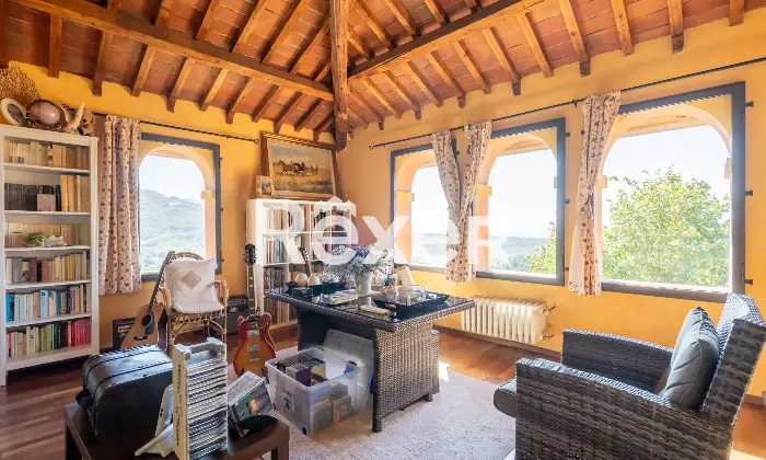 Rexer-Pistoia-Villa-esclusiva-con-giardino-e-vista-panoramica-Altro