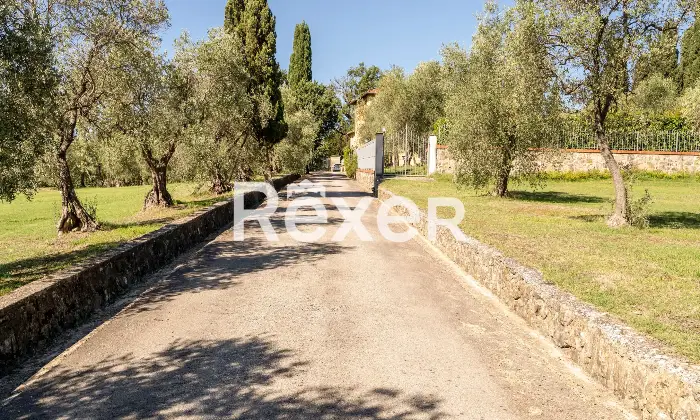 Rexer-Pistoia-Villa-esclusiva-con-giardino-e-vista-panoramica-Altro