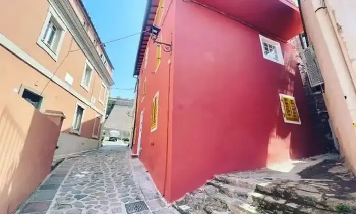 Rexer-Capraia-Isola-Appartamento-in-vendita-in-Via-Carlo-Alberto-a-Capraia-Isola-Altro