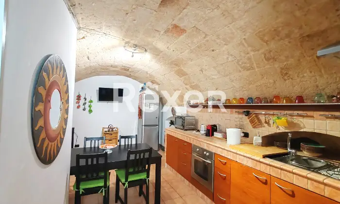 Rexer-Monopoli-Terratetto-in-stile-tradizionale-nel-cuore-di-Monopoli-Cucina