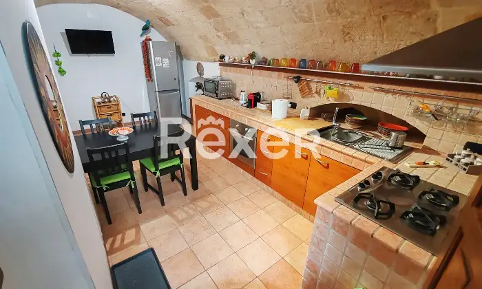 Rexer-Monopoli-Terratetto-in-stile-tradizionale-nel-cuore-di-Monopoli-Cucina