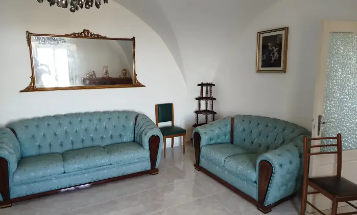 Rexer-Centuripe-Affitto-appartamento-arredato-nel-centro-storico-di-Centuripe-Salone