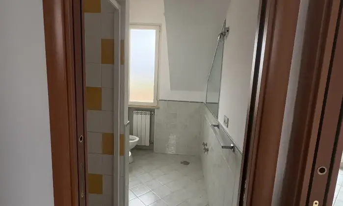 Rexer-Giugliano-in-Campania-mansarda-Giugliano-zona-convento-dei-monaci-Altro