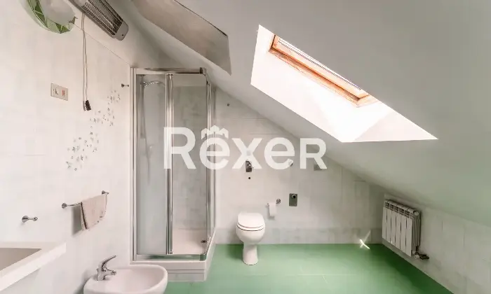 Rexer-Carpiano-Appartamento-con-terrazzo-abitabile-e-box-auto-Altro