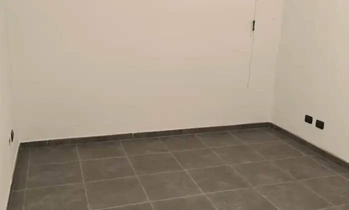 Rexer-BIELLA-Ampio-appartamento-ristrutturato-con-taverna-garage-e-posto-auto-mq-Altro