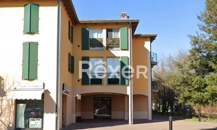 Rexer-Praticello-Luminoso-trilocale-con-box-auto-a-Praticello-Altro