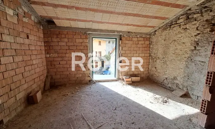 Rexer-Badia-Tedalda-Casale-da-ultimare-in-vendita-a-Badia-Tedalda-Localit-Mondatio-Altro