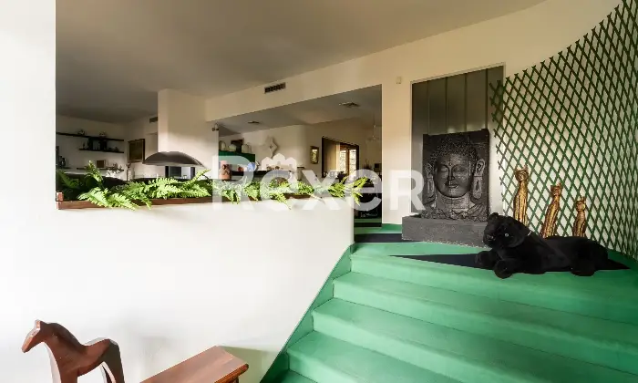 Rexer-Legnano-Villa-Indipendente-disposta-su-due-livelli-Altro