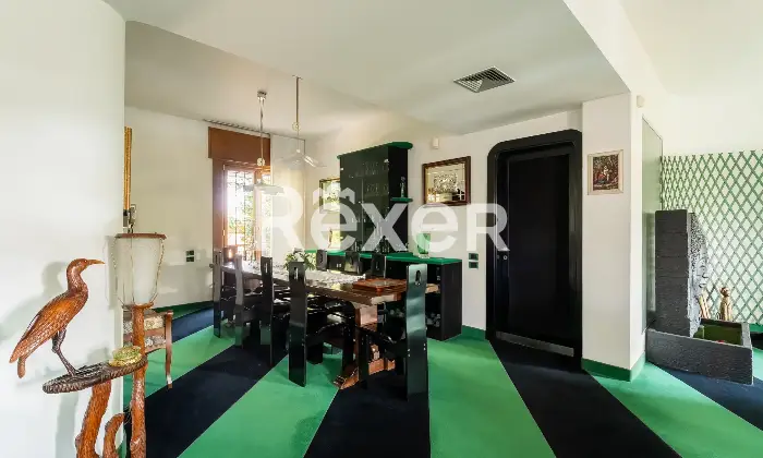 Rexer-Legnano-Villa-Indipendente-disposta-su-due-livelli-Altro