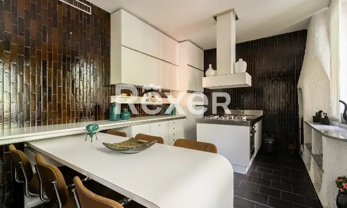 Rexer-Legnano-Villa-Indipendente-disposta-su-due-livelli-Altro