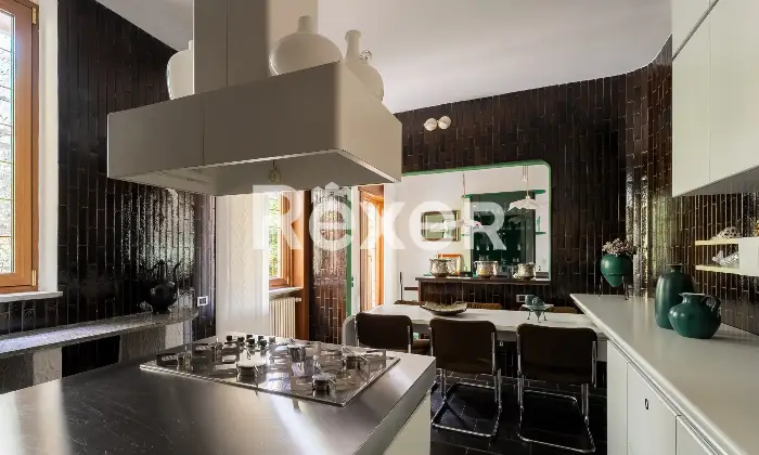 Rexer-Legnano-Villa-Indipendente-disposta-su-due-livelli-Altro