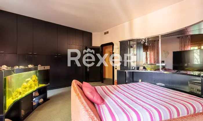 Rexer-Legnano-Villa-Indipendente-disposta-su-due-livelli-Altro