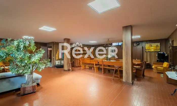 Rexer-Legnano-Villa-Indipendente-disposta-su-due-livelli-Altro