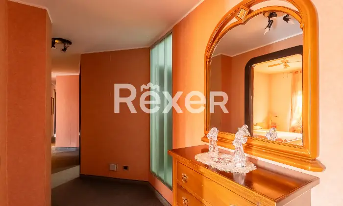 Rexer-Legnano-Villa-Indipendente-disposta-su-due-livelli-Altro