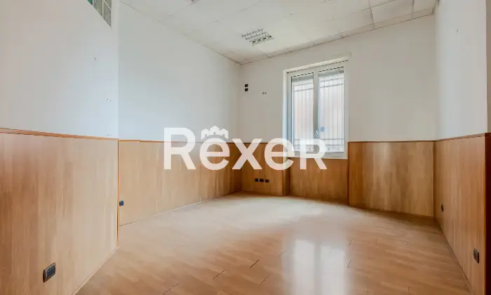 Rexer-Roma-Roma-Immobile-Cielo-Terra-Via-Nemorense-Altro