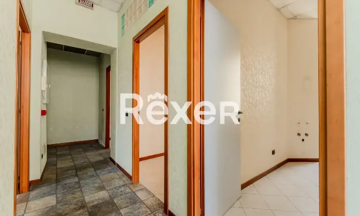 Rexer-Roma-Roma-Immobile-Cielo-Terra-Via-Nemorense-Altro