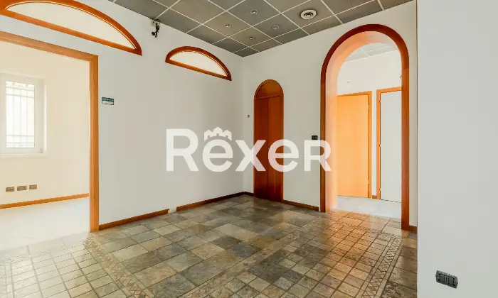 Rexer-Roma-Roma-Immobile-Cielo-Terra-Via-Nemorense-Altro