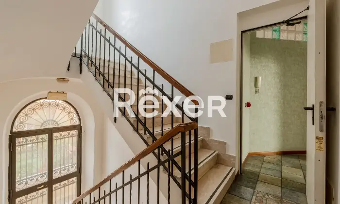 Rexer-Roma-Roma-Immobile-Cielo-Terra-Via-Nemorense-Altro