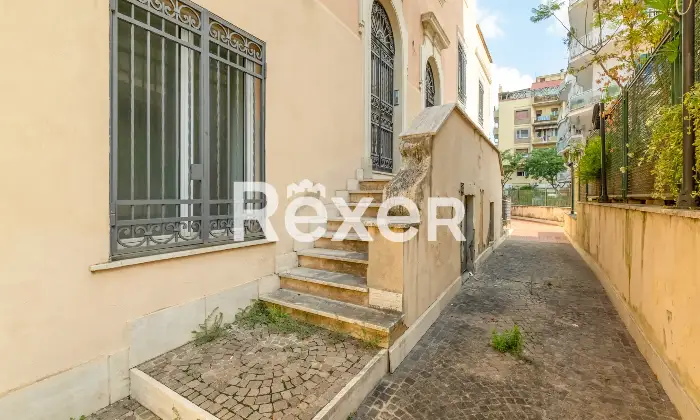 Rexer-Roma-Roma-Immobile-Cielo-Terra-Via-Nemorense-Altro