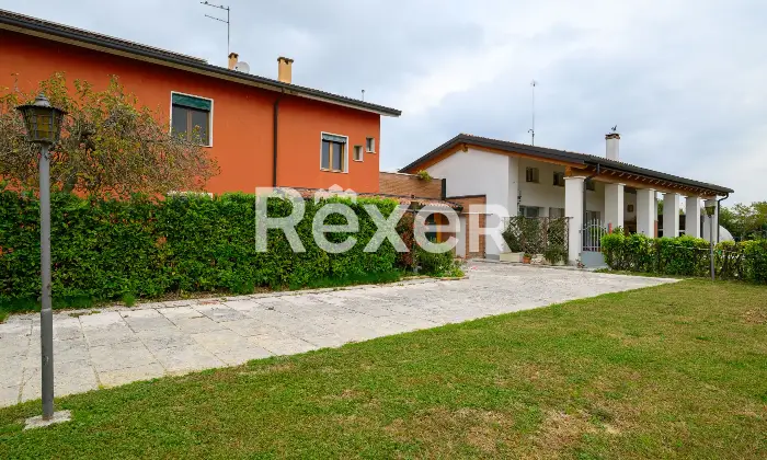 Rexer-Scorz-Porzione-di-bifamiliare-Altro