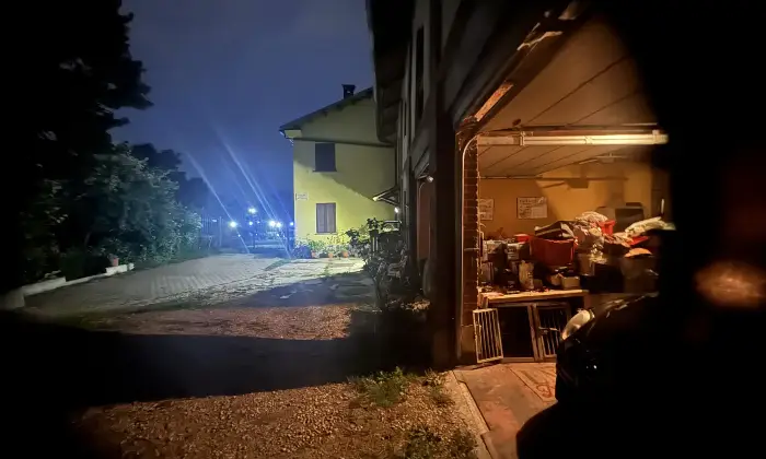 Rexer-Asti-Ampia-propriet-a-ridossocentro-adatta-abitazione-o-attivit-ricettiva-Giardino