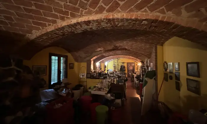 Rexer-Asti-Ampia-propriet-a-ridossocentro-adatta-abitazione-o-attivit-ricettiva-Taverna