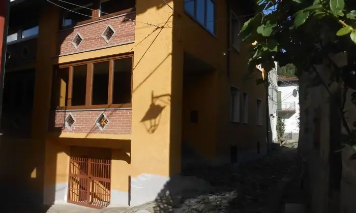 Rexer-Cerignale-Ampia-casa-indipendente-con-due-appartamenti-laboratorio-e-terrazza-a-Cerignale-PC-Altro