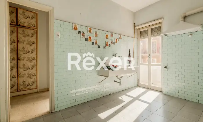 Rexer-Roma-Colli-Portuensi-Casaletto-Ampio-quadrilocale-frazionabile-con-box-Altro