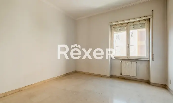 Rexer-Roma-Colli-Portuensi-Casaletto-Ampio-quadrilocale-frazionabile-con-box-Altro