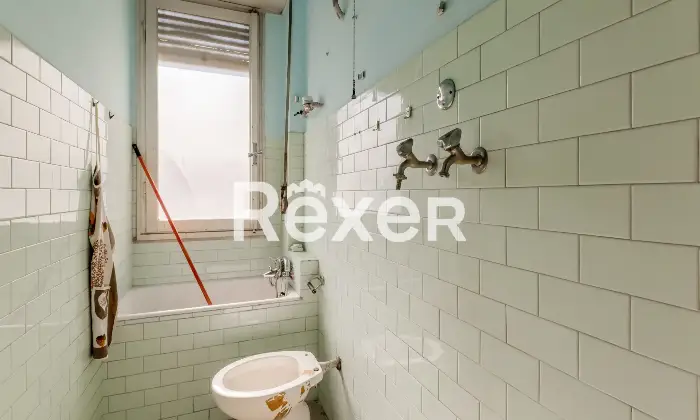 Rexer-Roma-Colli-Portuensi-Casaletto-Ampio-quadrilocale-frazionabile-con-box-Altro