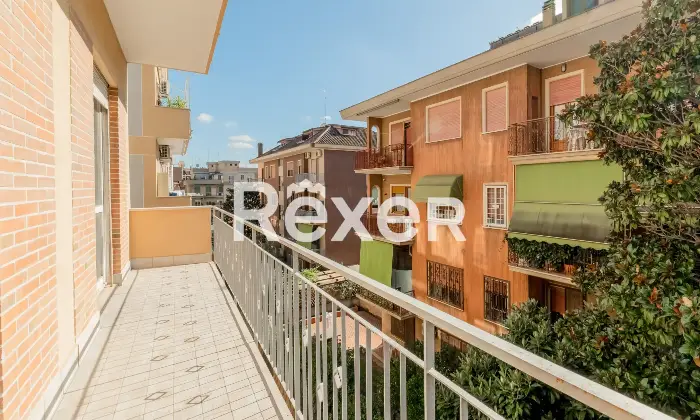 Rexer-Roma-Colli-Portuensi-Casaletto-Ampio-quadrilocale-frazionabile-con-box-Altro