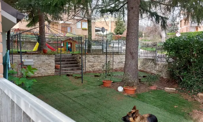 Rexer-Ferrazzano-Spaziosa-villa-tre-livelli-pi-unit-abitative-garage-terrazzo-giardino-Altro