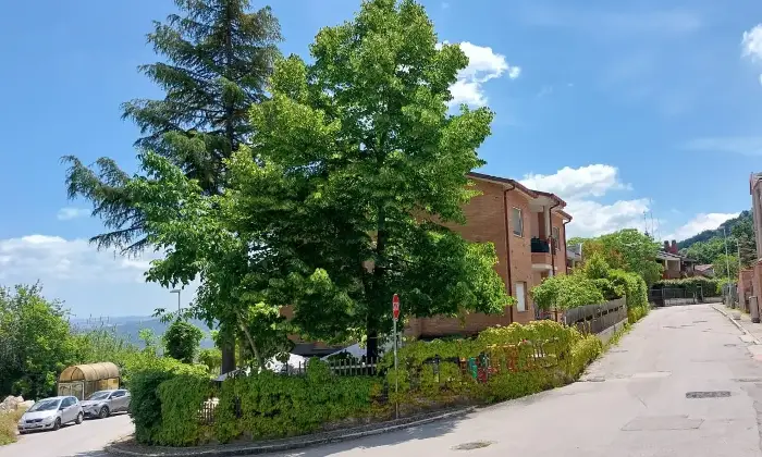 Rexer-Ferrazzano-Spaziosa-villa-tre-livelli-pi-unit-abitative-garage-terrazzo-giardino-Altro