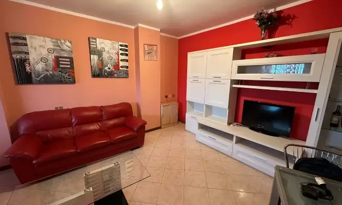 Rexer-Sannazzaro-de-Burgondi-Vendesi-appartamento-in-un-elegante-contesto-condominiale-residenziale-a-Sannazzaro-de-Burgondi-Altro