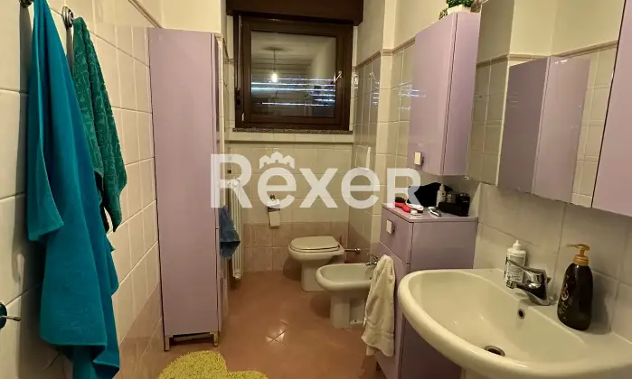 Rexer-Sannazzaro-de-Burgondi-Vendesi-appartamento-in-un-elegante-contesto-condominiale-residenziale-a-Sannazzaro-de-Burgondi-Altro