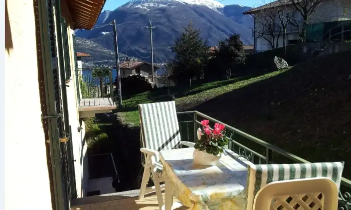 Rexer-Cremia-Appartamento-con-terrazzo-e-ampi-spazi-a-Cremia-Lago-di-Como-Altro
