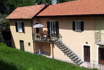 Rexer-Cremia-Appartamento-con-terrazzo-e-ampi-spazi-a-Cremia-Lago-di-Como-Altro