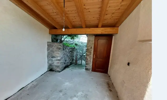 Rexer-Cremia-Appartamento-con-terrazzo-e-ampi-spazi-a-Cremia-Lago-di-Como-Altro