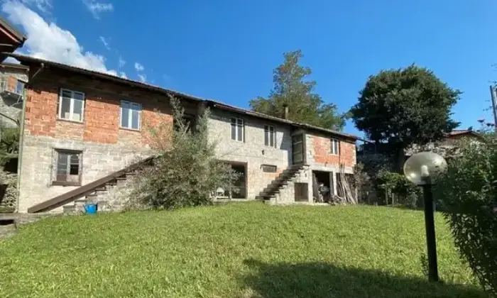 Rexer-Cremia-Rustico-indipendente-con-terreno-e-vista-parziale-lago-a-Cremia-CO-nella-Borgata-di-Vignola-Altro