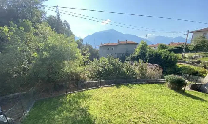 Rexer-Cremia-Rustico-indipendente-con-terreno-e-vista-parziale-lago-a-Cremia-CO-nella-Borgata-di-Vignola-Altro