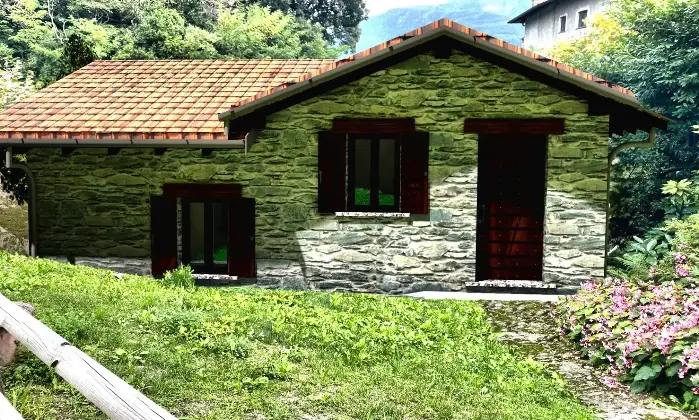 Rexer-Cremia-Rustico-indipendente-con-terreno-e-vista-parziale-lago-a-Cremia-CO-nella-Borgata-di-Vignola-Altro