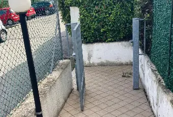 Rexer-Montescudo-Monte-Colombo-Appartamento-con-ampio-balcone-e-garage-doppio-in-zona-tranquilla-Altro