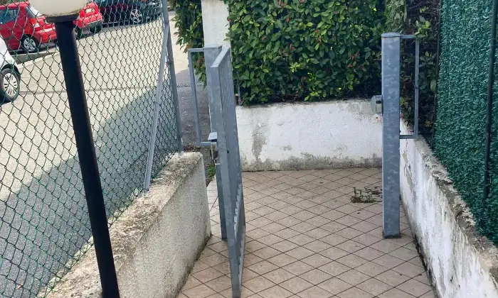 Rexer-Montescudo-Monte-Colombo-Appartamento-con-ampio-balcone-e-garage-doppio-in-zona-tranquilla-Altro