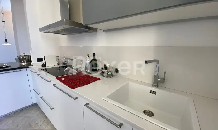 Rexer-Savona-In-stabile-depoca-ristrutturato-Altro