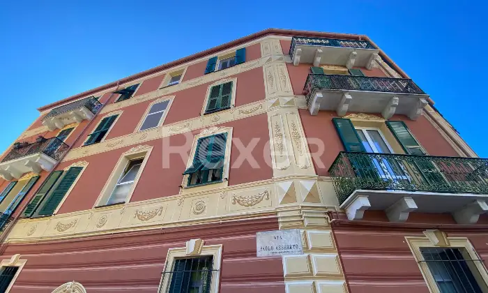 Rexer-Savona-In-stabile-depoca-ristrutturato-Altro