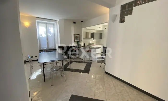 Rexer-Savona-In-stabile-depoca-ristrutturato-Altro