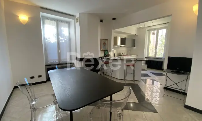 Rexer-Savona-In-stabile-depoca-ristrutturato-Altro