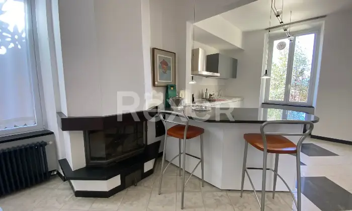 Rexer-Savona-In-stabile-depoca-ristrutturato-Altro